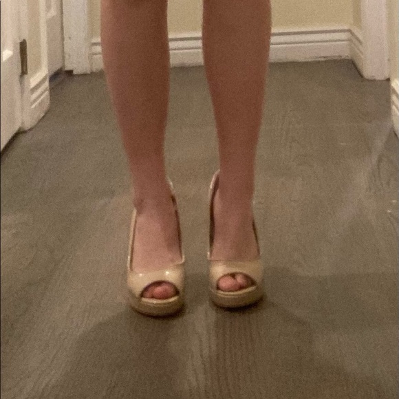 Nude heels - Picture 2 of 4